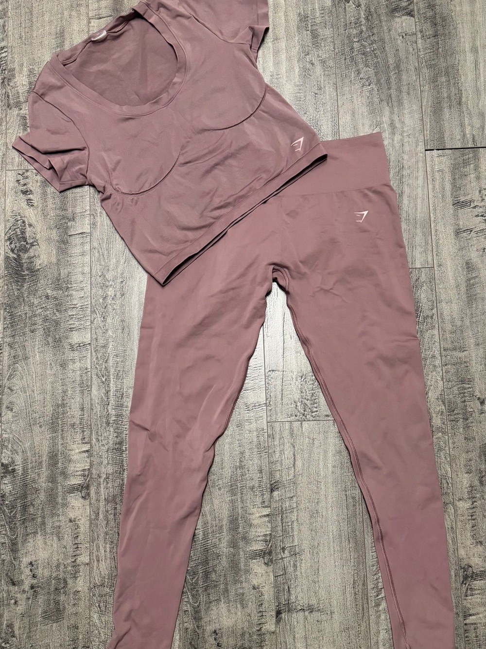 Gymshark calm pink soft sculpt set